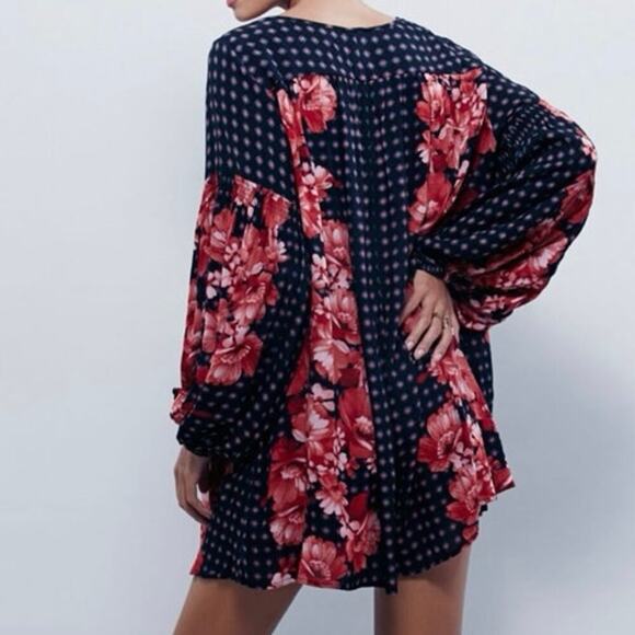 FREE PEOPLE Sunset Boulevard Peasant Sleeve Romper Boho Floral - Sz Medium - Picture 2 of 6